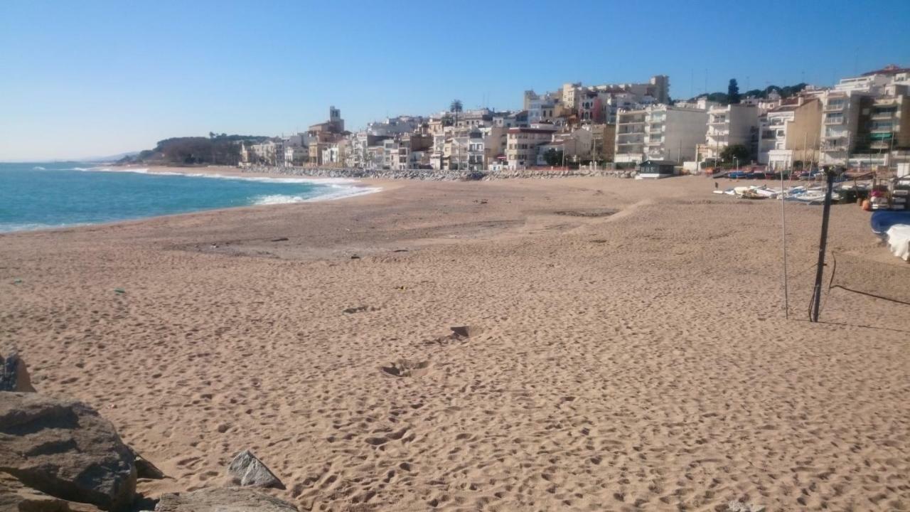 Vila La Marina, Casa En Playa San Pol De Mar, Barcelona Sant Pol De Mar Exteriér fotografie